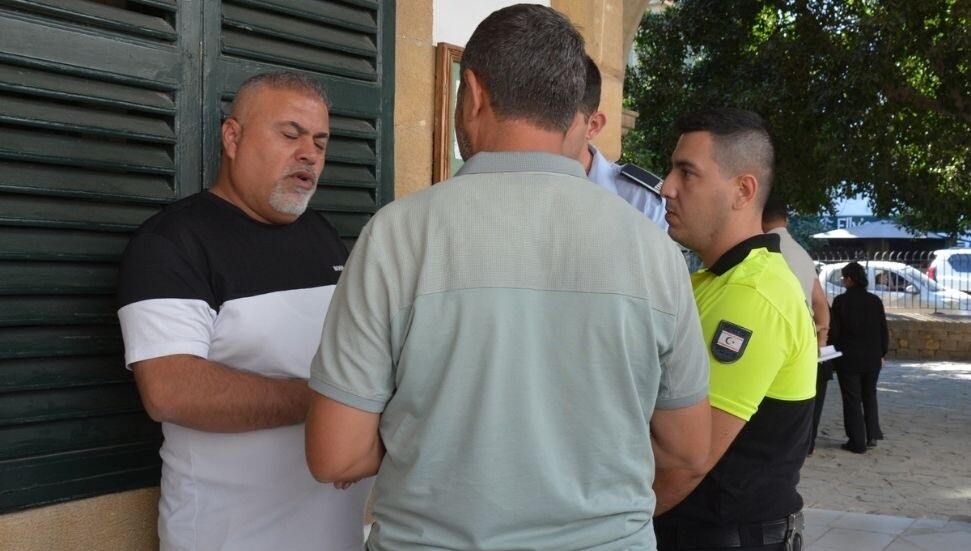 Sahte İtalyan kimliğiyle işlem yapmakla itham edilen zanlı 1 gün tutuklu