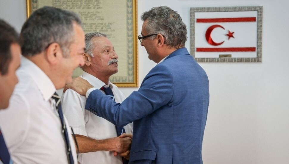 Erhürman, Emekli Subaylar Derneği’ni ziyaret etti: Cumhurbaşkanlığı halkın evi olacak!