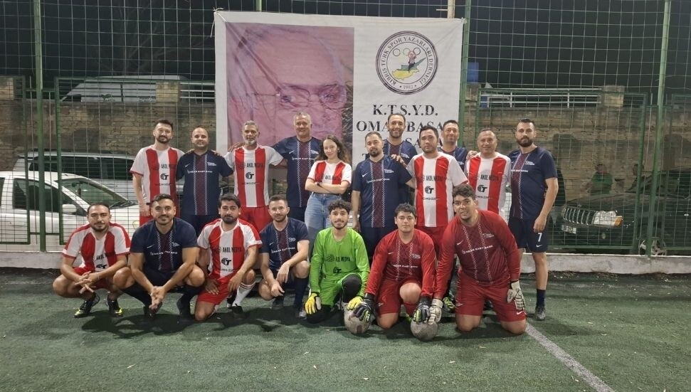 KTSYD Omaç Başat Halı Saha Turnuvasında ikinci maçlar oynandı: Tribün, Akol'ü 13-2 yendi!