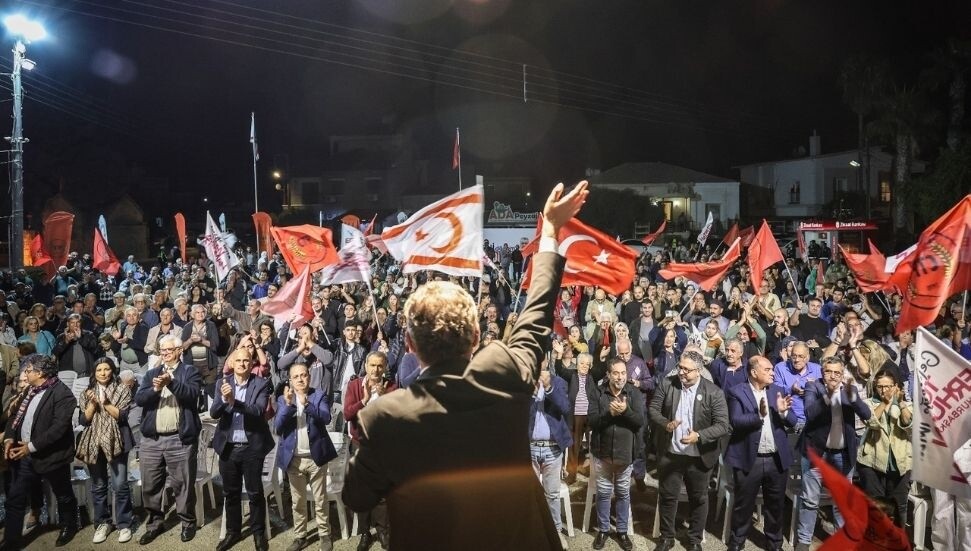 Erhürman, İskele'de: Hiç kimse "Kıbrıs Türk halkı yokmuş" gibi davranamayacak!