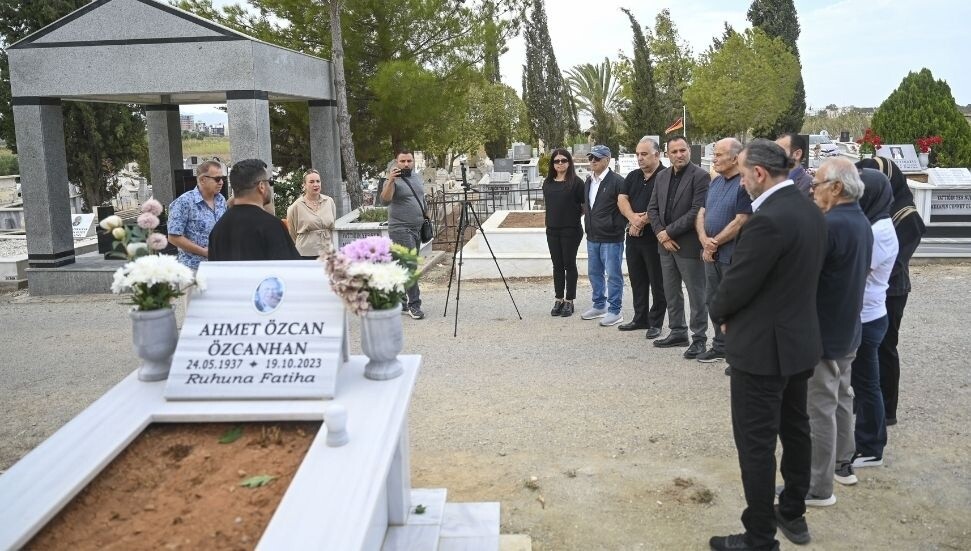 Spor Yazarları Derneği, ilk başkanı Özcan Özcanhan’ı ölüm yıldönümünde andı