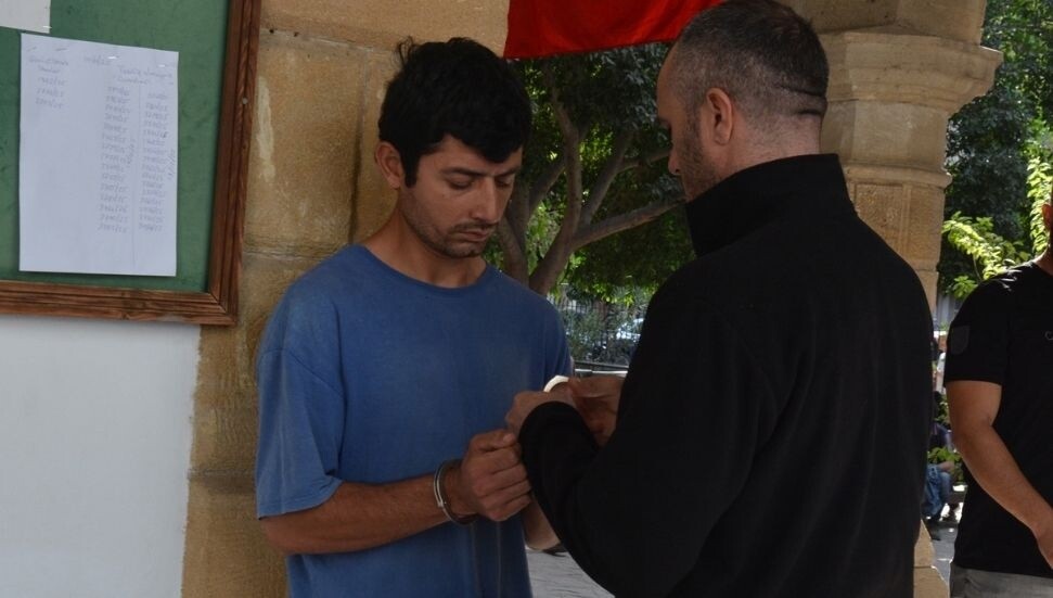 Ölümle tehdit etti, cezaevine gönderildi