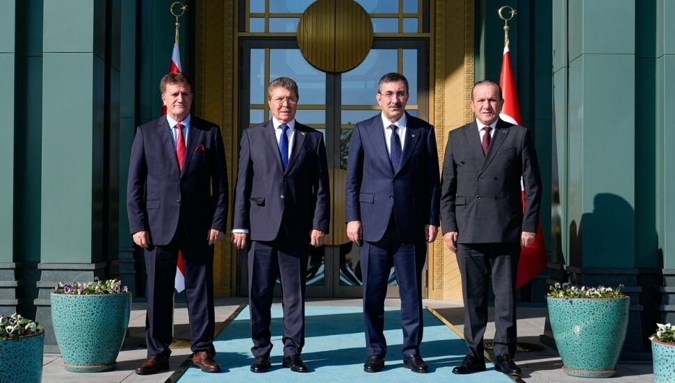 Hükümet ve Yılmaz'ın görüşmesi tamamlandı: İktisadi ve Mali İşbirliği Anlaşması ve projeler ele alındı