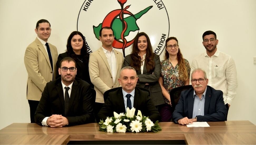 Diş Hekimliği Haftası: Diş hekimi sayısında ihtiyaç fazlası var; kamuda diş hekimi sayısı yetersiz