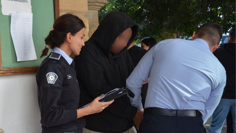 Eski sevgilisini darp ederken suçüstü tutuklanan zanlı teminatla serbest