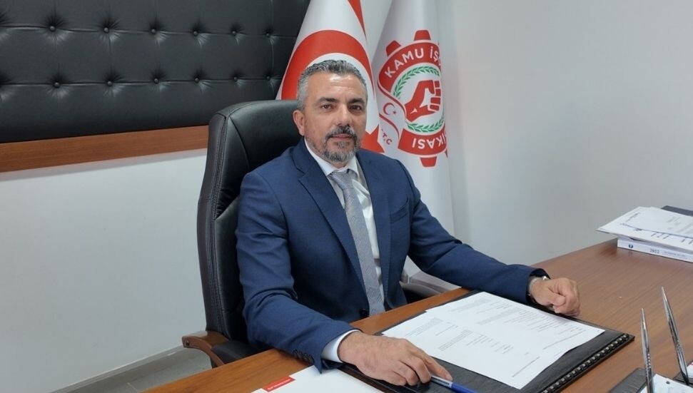 Ahmet Serdaroğlu'ndan Bakan Hasipoğlu’na: Siz de Metin Arhun gibi mi düşünüyorsunuz?