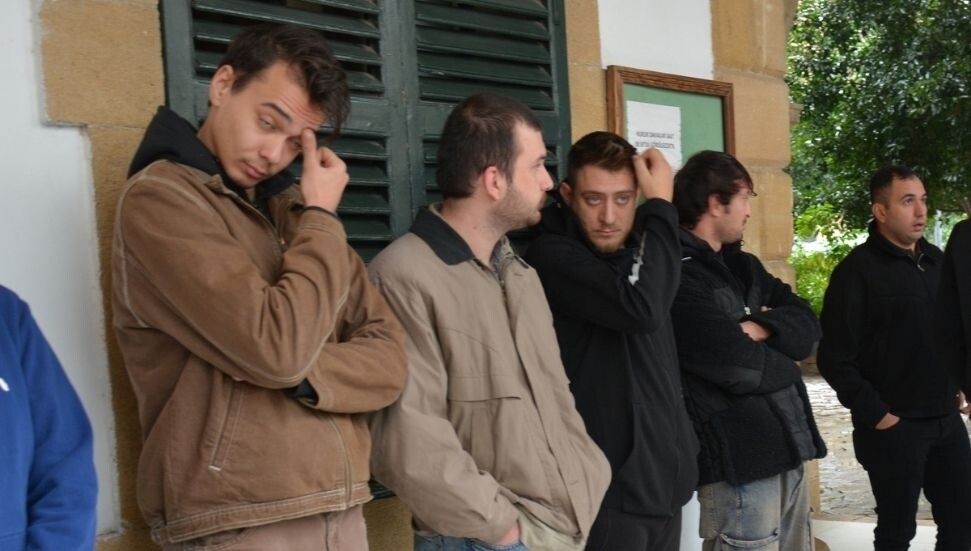 Nesquik kutusu içerisinde uyuşturucu madde barındırmakla itham edilen zanlılar 8 gün tutuklu