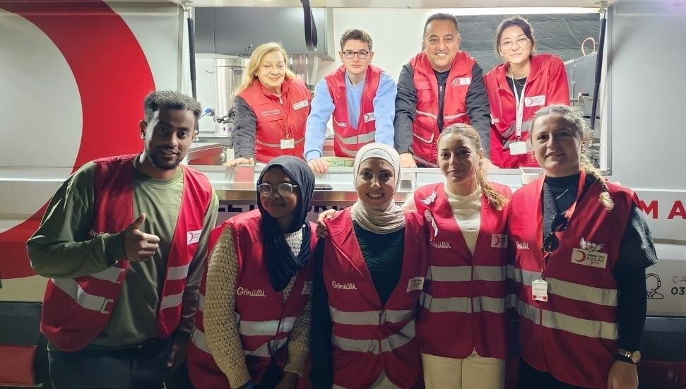 Kıbrıs Türk Kızılay, “Kızılay ile Kış Sabahları Isınıyor" projesini hayata geçirdi