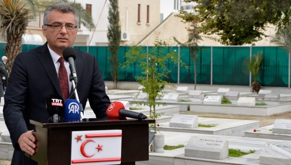 Erhürman: Ayvasıl’da yaşananlar “kahramanlık” olarak sunulamaz; burada yatanlar tamamen savunmasızdı