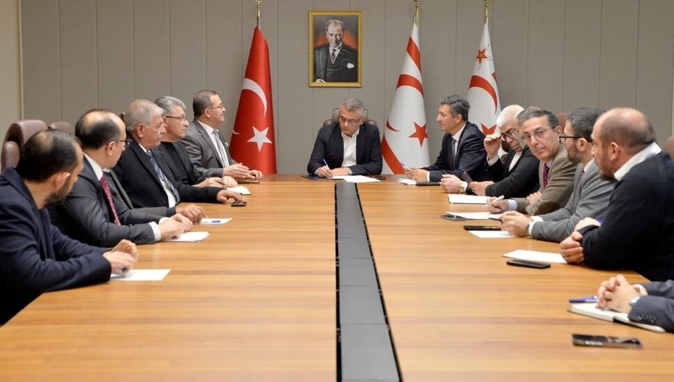 Cumhurbaşkanı Erhürman, Ekonomik Örgütler Platformu’nu kabul etti: Ülke ekonomisi ele alındı