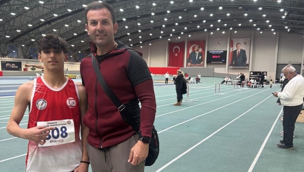 Erol Efe Bilmez, 60 metrede Türkiye ikincisi oldu