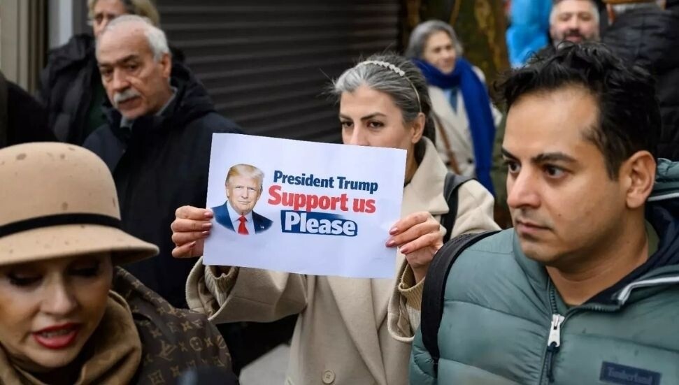 Trump Says Studying ‘Very Strong Options’ for Iran Amid Protests