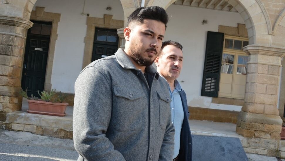 Trafik kavgasında iki kişiyi yaralayan Umutcan Karaboğa’ya 1 yıl hapis cezası!