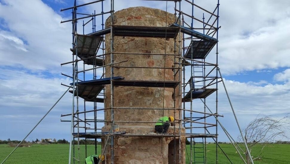 Kültürel Miras Teknik Komitesi, Mormenekşe'deki yel değirmeninde koruma çalışmaları başlattı