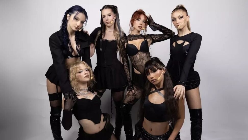 Manifest grubunun konseri için ‘hayasızca hareketler’ soruşturması