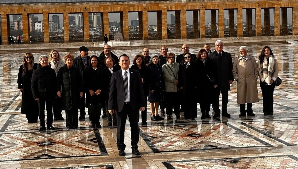 Kıbrıs Türk Kültür Derneği'nde yeni yönetim: Başkan Ünsaldı'nın ilk faaliyeti Anıtkabir ziyareti oldu