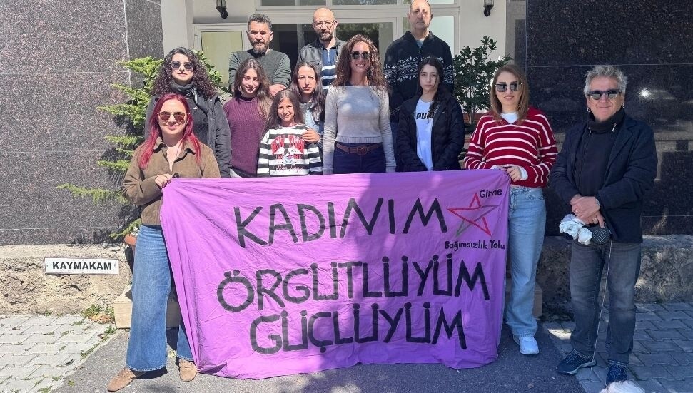 Kadınlardan Girne’de ortak basın açıklaması: Kadınlar yoksulluğa ve şiddete karşı mücadeleyi büyütecek
