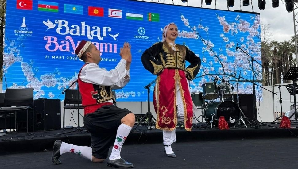 İzmir'de Uluslararası Türk Kültürü Teşkilatı'ndan Bahar Bayramı etkinlikleri: KKTC de temsil edildi