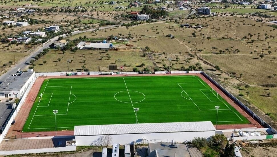 Sadık Cemil Stadyumu doğal çim sahaya kavuştu: Açılış yarın gerçekleştirilecek