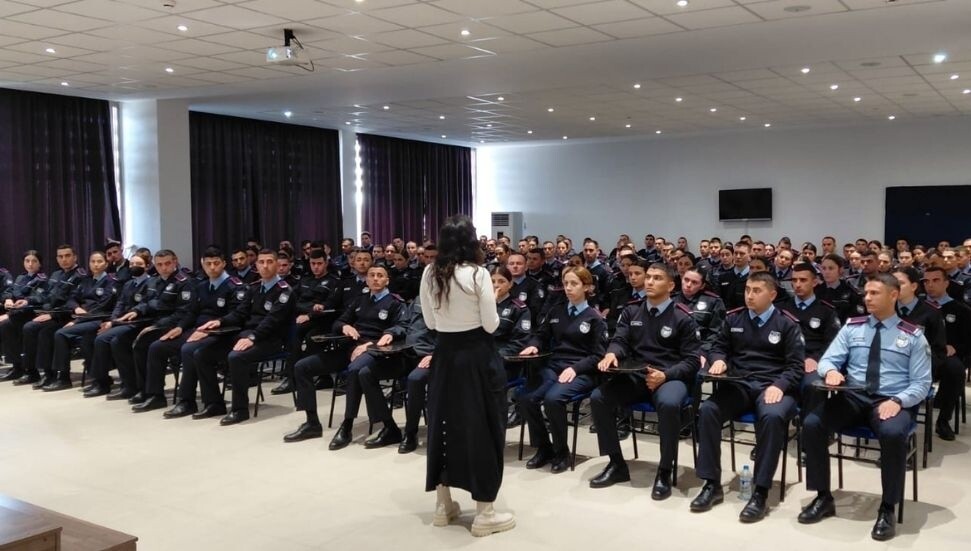 Polis Okulu öğrencileri, Dünya İlik Bankası donörü olmak için örnek verdi