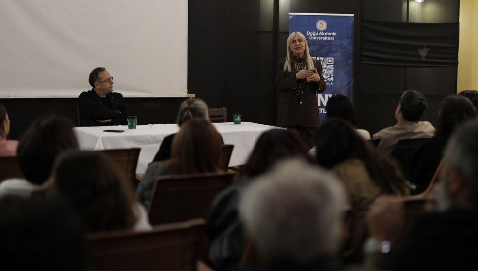 DAÜ’de “Fark Et, Önle, Koru” etkinliğinde zorbalık tüm yönleriyle ele alındı