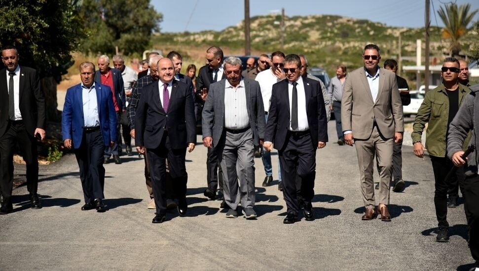 Üstel, Sadrazamköy ile Çatalköy-Değirmenlik yolunda incelemede bulundu: Sözler yerine getiriliyor
