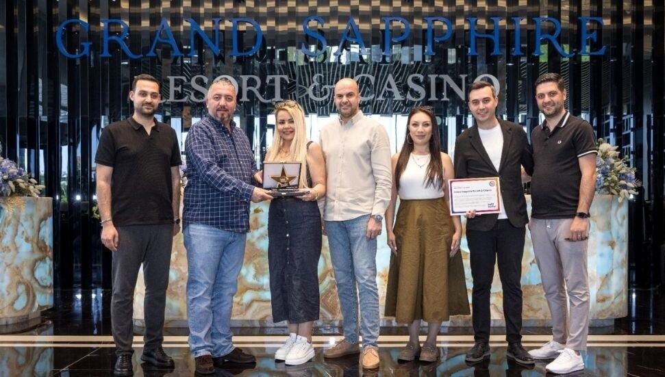 Grand Sapphire’e Misafir Memnuniyeti ödülü
