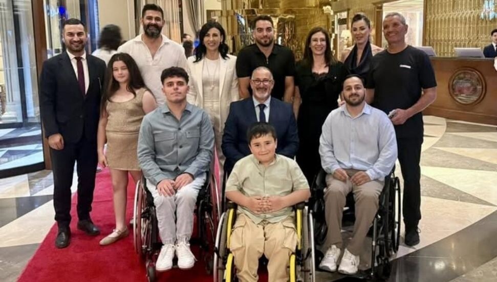 Ortopedik Özürlüler Derneği’nden “Daha Engelsiz Bir Gelecek İçin El Ele” sloganıyla dayanışma balosu
