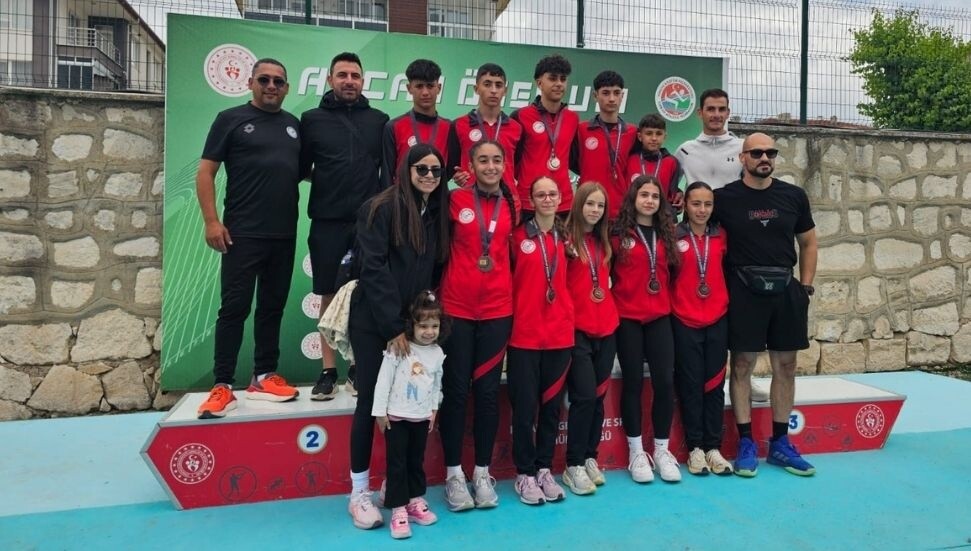 Aycan Önel U14 Türkiye Şampiyonası’nda temsilcilerimiz kürsüye çıktı