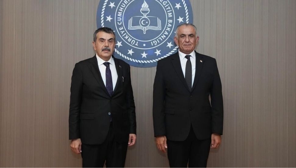 Bakan Çavuşoğlu, Türkiye Eğitim Bakanı Tekin ile bir araya geldi: İş birliği alanları ele alındı