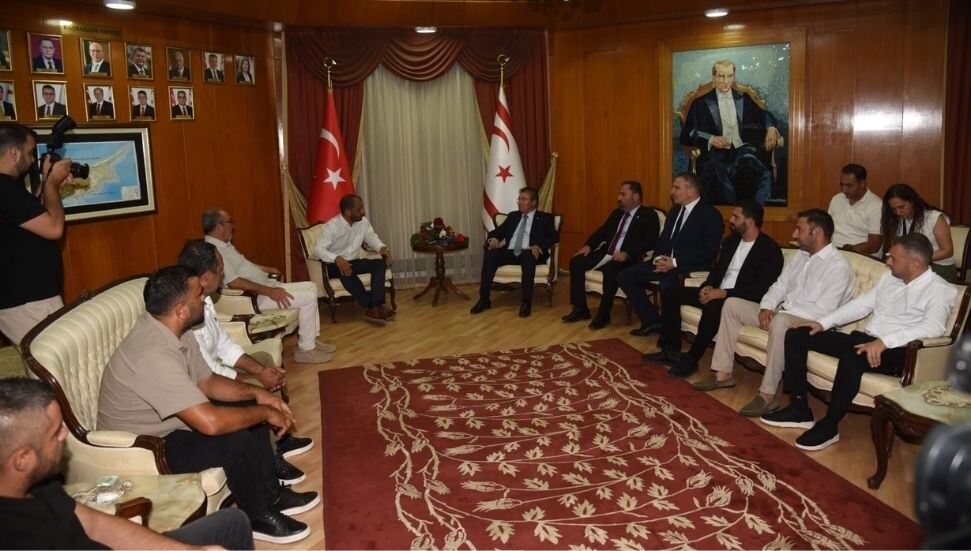 Üstel, Arıcılar Birliği'ni kabul etti: Üreten kesimlere verdiğimiz desteklerle ülkede tarih yazdık