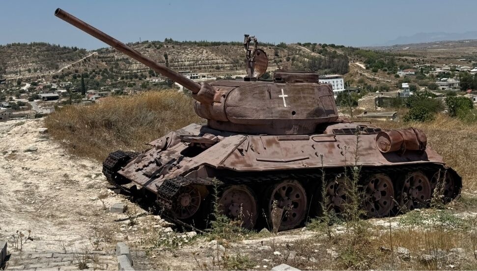 52 yıldır sınırda sessiz nöbetteler: "Tutsak Tanklar" Barış Harekâtı'nın simgesi olmayı sürdürüyor