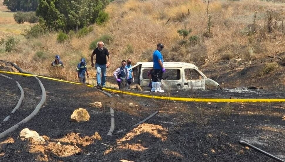 Avgoru'da 88 yaşındaki bir İngiliz, köpeği ile birlikte yanarak can verdi