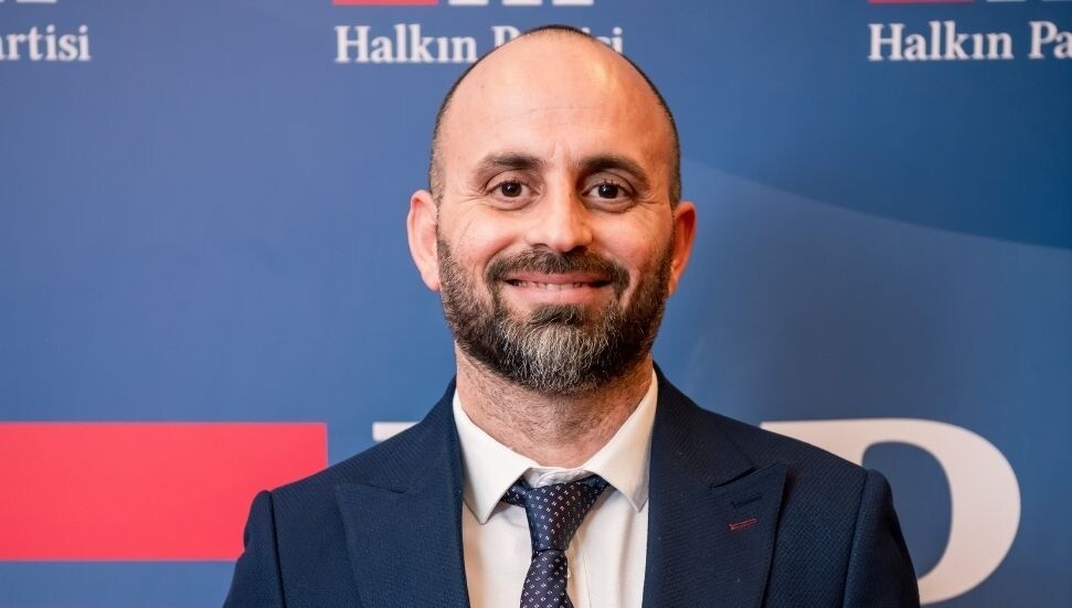 Halkın Partisi Parti Meclisi Üyesi Özbir Akbaşak: Sağlık bir ayrıcalık değil, temel bir haktır