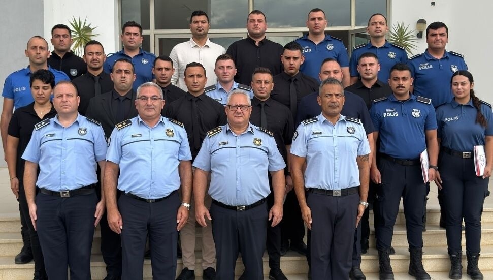 Polis okulunda hizmet içi eğitimlere devam ediliyor: Adli soruşturma ve motosiklet eğitimi verildi