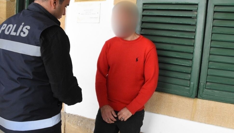 2 bin 511 gündür ikamet izinsiz olan zanlı tutuklandı: Mağusa'da doğdum 40 yıldır burdayım