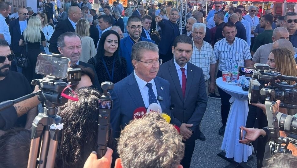 Başbakan Üstel: 71 adayın tamamı bizim adayımız, tercih yapmadık; sabah temsilen oy kullandık