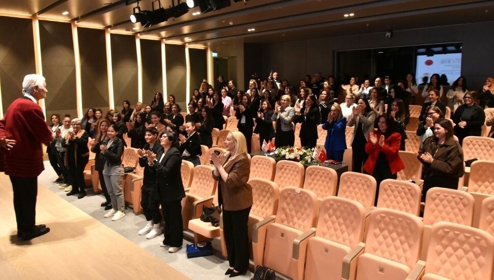 Meclis'te “Dünden Bugüne Sporcu Kadınlar” etkinliği: Eşitlik mücadelesi vurgulandı