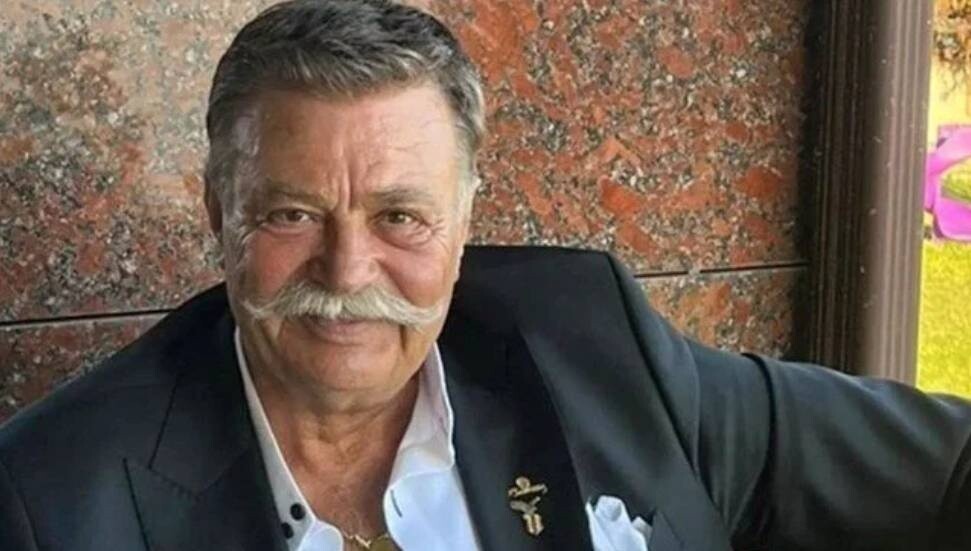 Nuri Alço taburcu oldu