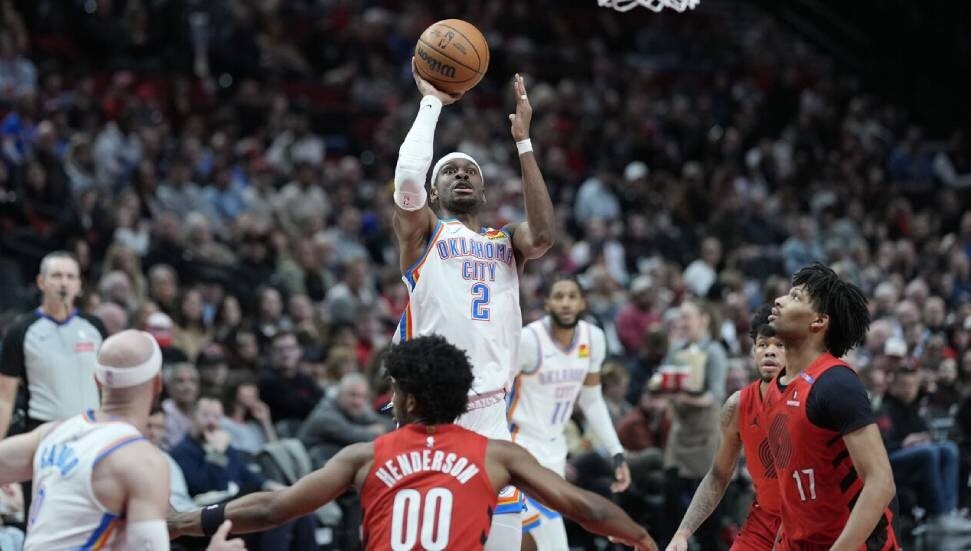Shai Gilgeous-Alexander, OKC'yi galibiyete taşıdı