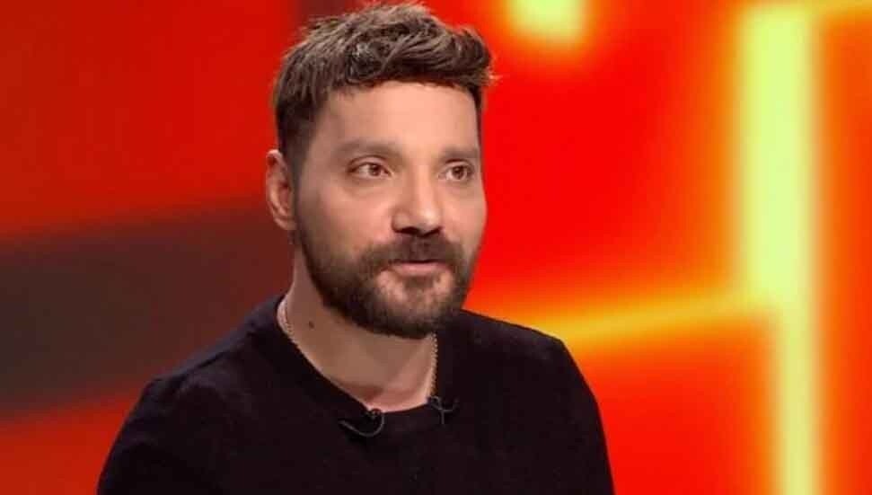 Hakkında soruşturma başlatılan Oğuzhan Uğur, ifade vermek için adliyeye gitti