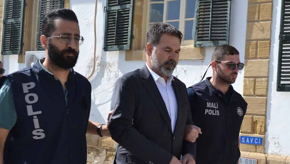 Çalışma izinlerinde usulsüzlük yaptığı iddiasıyla tutuklanan Oğuz Köse'ye 3 gün tutukluluk!