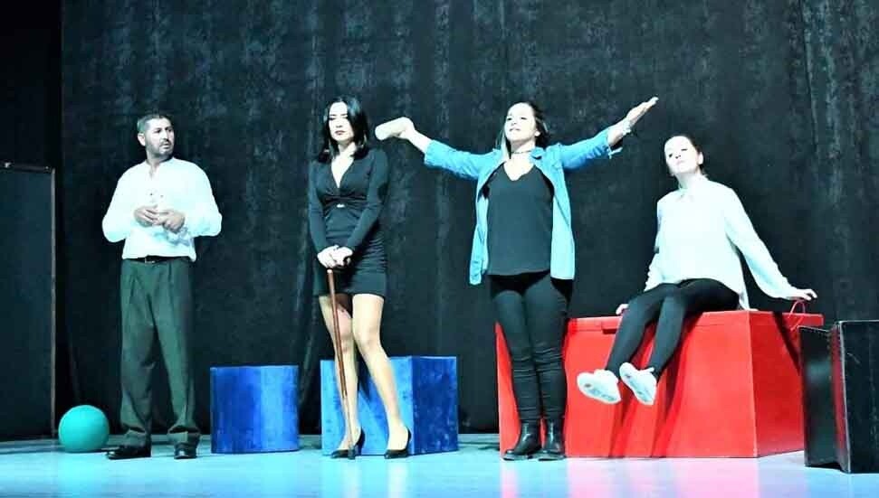 Kutu Kutu’nun Lefkoşa temsili ertelendi, İskele’deki oyun pazar günü