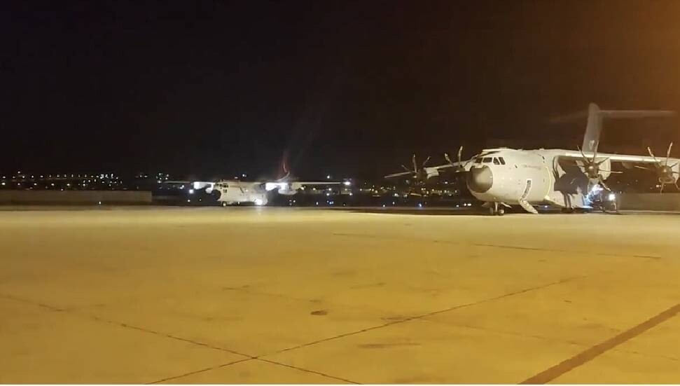 Türkiye'den sel felaketinin yaşandığı Pakistan'a yardım taşıyan uçaklar 9'a ulaştı