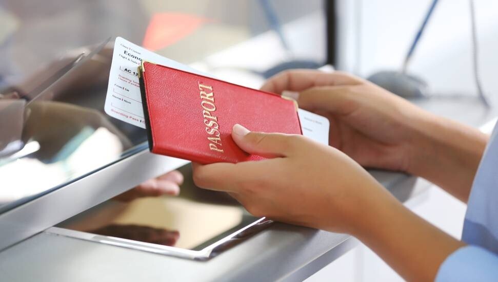 On iki kişinin ihraç kararı kaldırıldı!