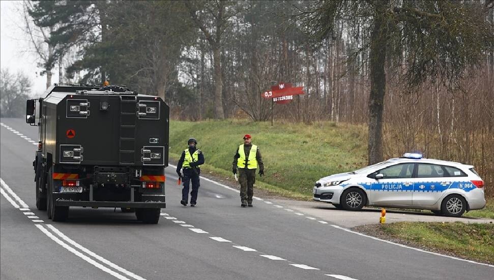 Polonya'da "patlayan" hediye nedeniyle polisler zorunlu el bombası eğitimi alacak