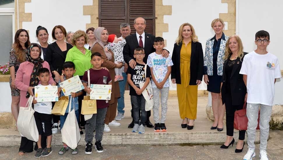 Lefkoşa’da çocuklara resim eğitimi verildi