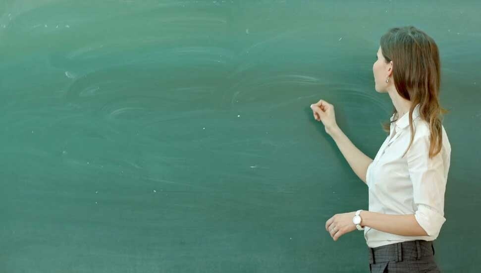 Kıbrıs'taki öğretmen sendikalarından 5 Ekim mesajı: Öğretmenlerin değerli olmasını sağlayın