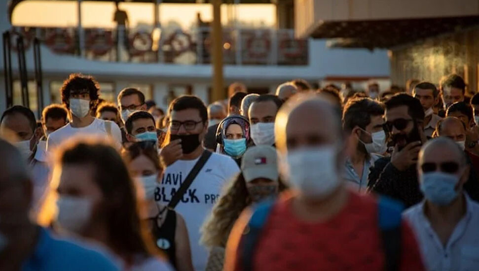 Koronavirüsün yeni varyantının gizli belirtisi ortaya çıktı: Geceleri yaşanıyor…