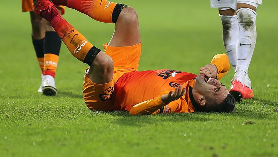 Galatasaray'da Emre Taşdemir'in sağ arka adalesinde zorlanma tespit edildi